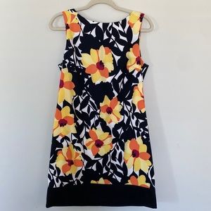 Floral shift dress